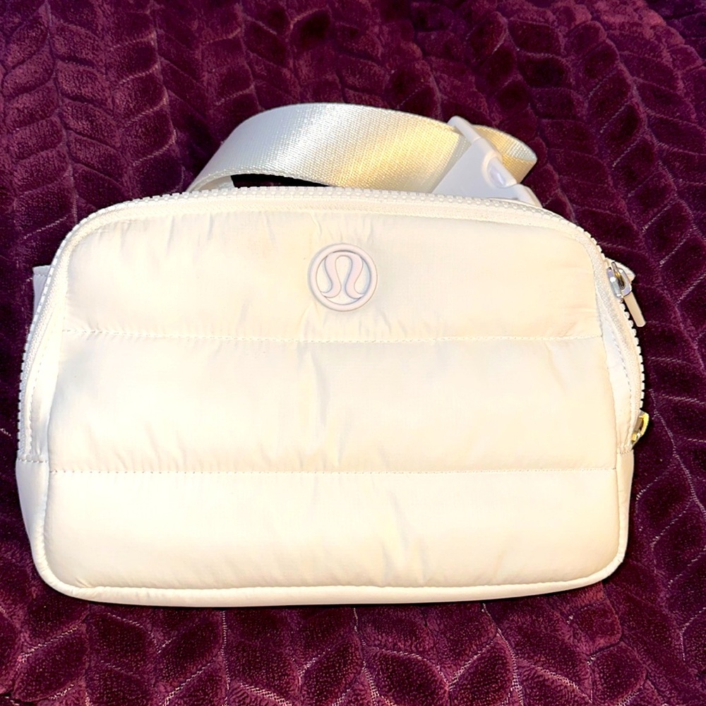Everywhere Belt Bag Large 2L Wunder Puff